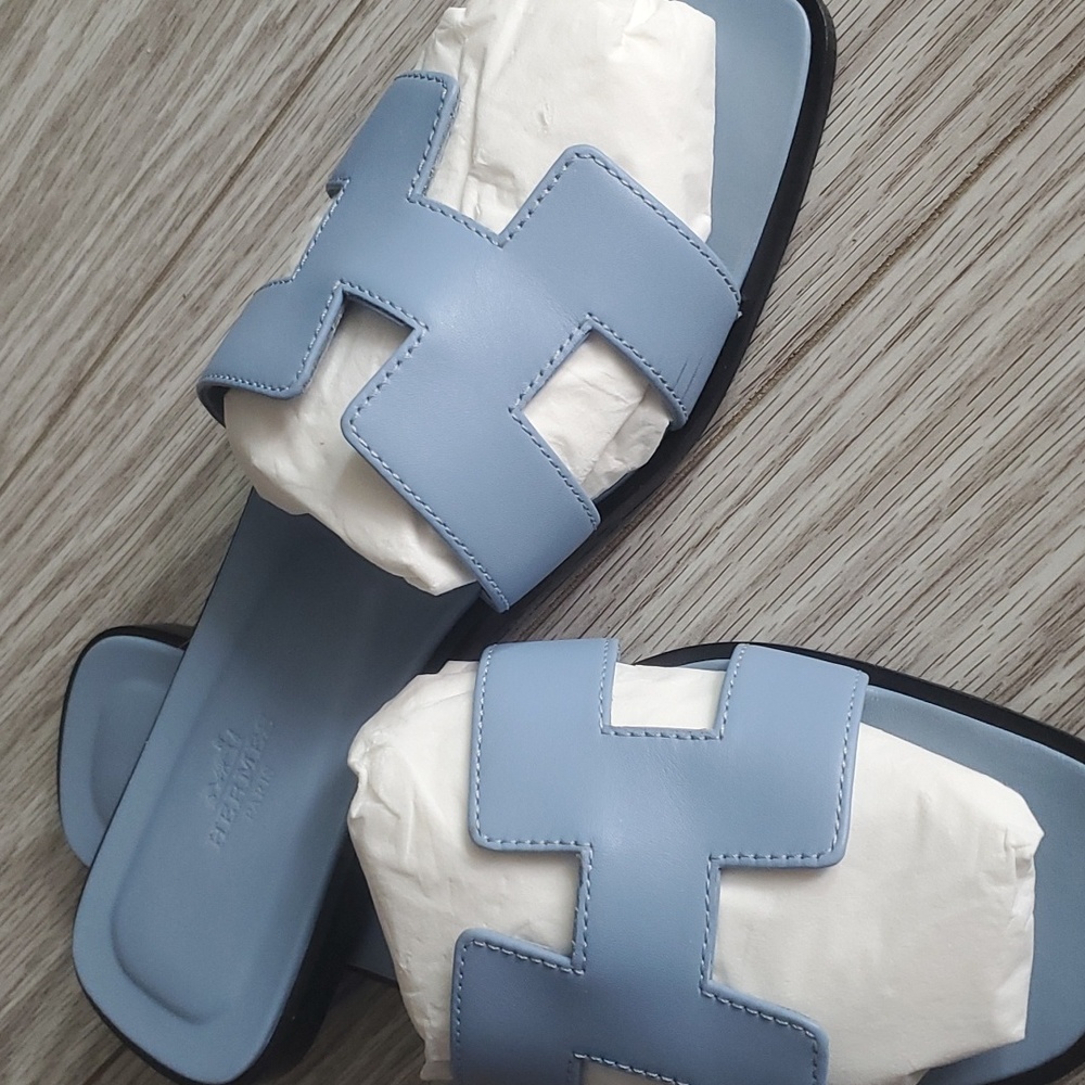 Hermes Oran Sandals - Picture 8 of 14